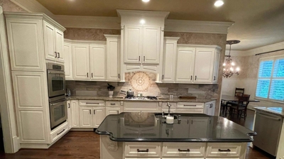 Kitchen Cabinets Photo